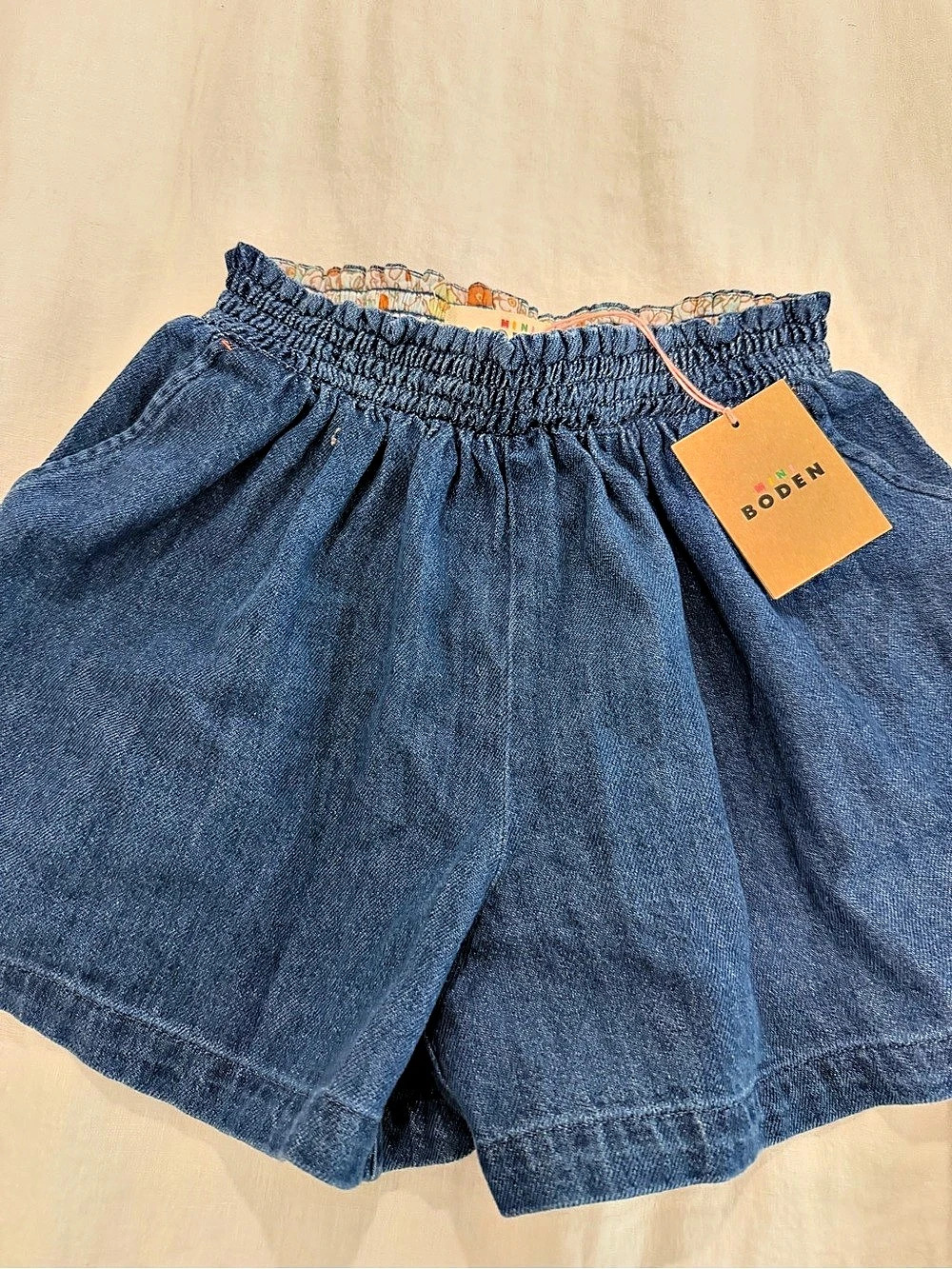 Boden Girls Floral Denim Shorts Size 7-8Y NWT